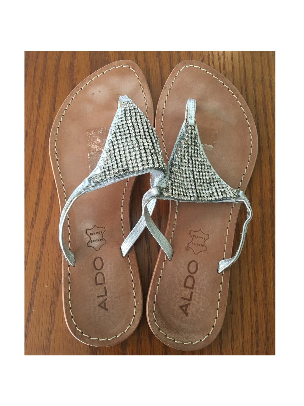 Aldo Genuine Leather Rhinestones Silver Flat Flip Flop Thong Sandals Size 37/7